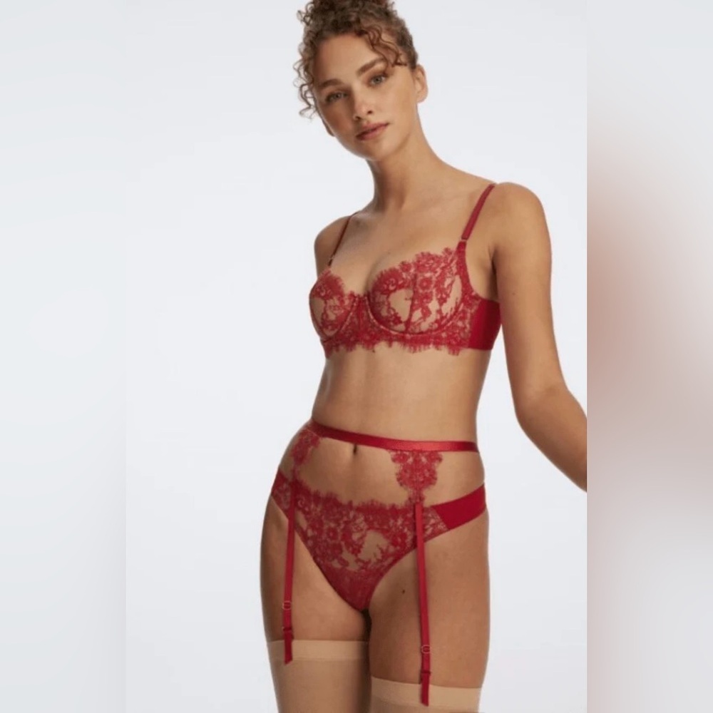 ‼️RARE‼️🎸Skarlett Blue x Intimately🎸🔥NWT🔥Entice Balconette Bra in Red—36D